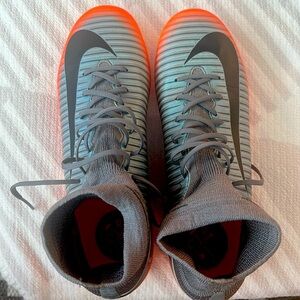 Soccer cleats. Nike Mercurial CR7 size 5